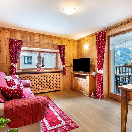 La Maison Des Coeurs Cogne